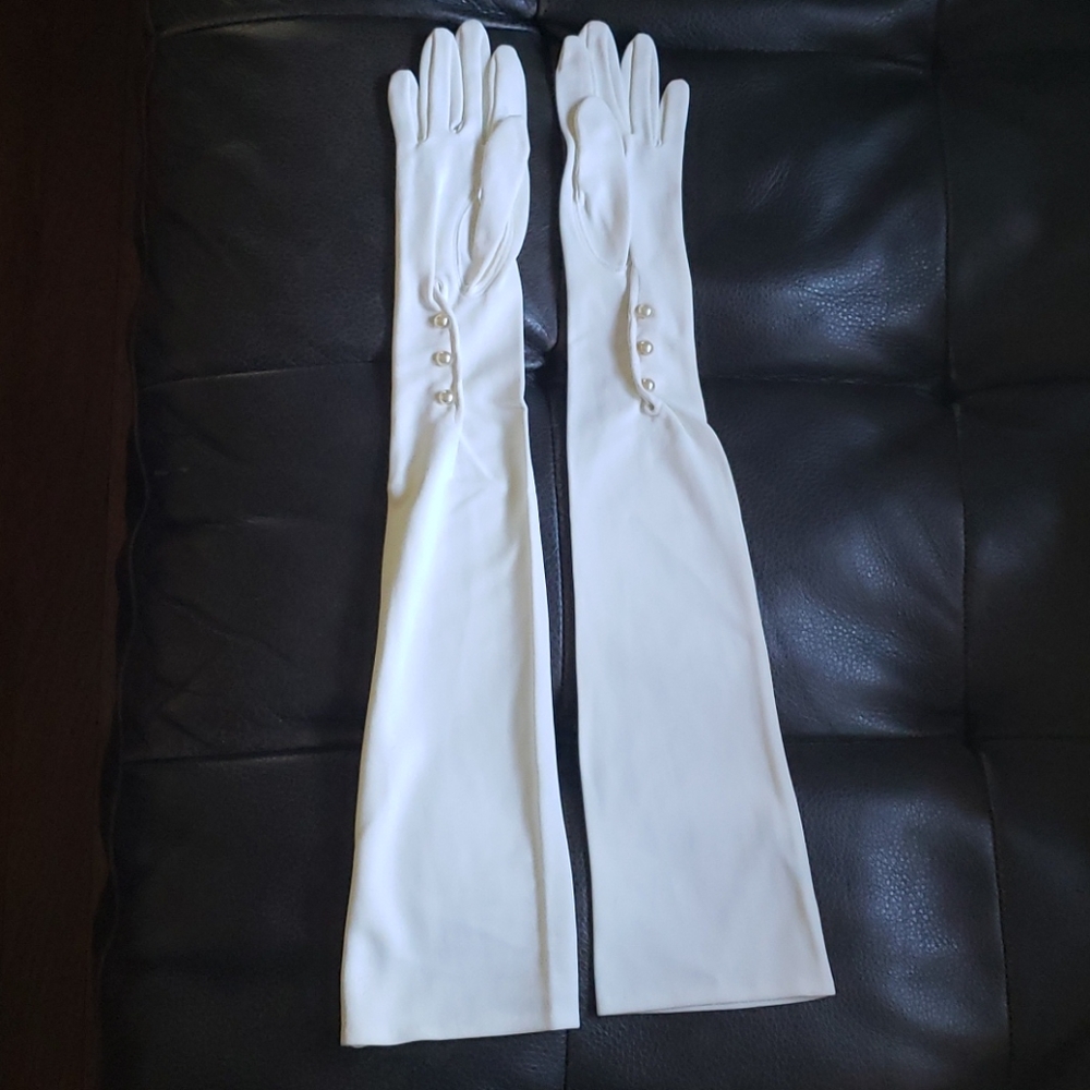Womans Vintage Long Opera Gloves Faux Pearl Button